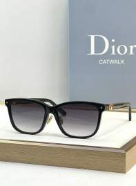 Picture of Dior Sunglasses _SKUfw76161315fw